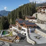 Near Wildkogel Arena