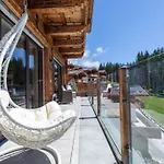 Near Wildkogel Arena Chalet Neukirchen am Großvenediger