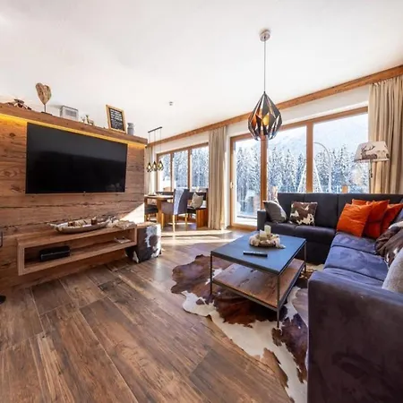 Elegant Near Wildkogel Arena Chalé Neukirchen am Großvenediger