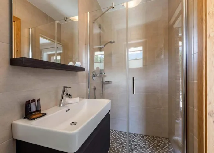 Elegant Near Wildkogel Arena Neukirchen am Grossvenediger